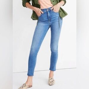 Madewell Roadtripper Crop Jeans Iberia Wash Size 26 Tall